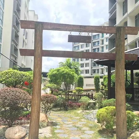 8Pax Mount Austin Midori Green Homestay Johor Bahru Exterior photo
